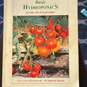 Basic Hydroponics Book